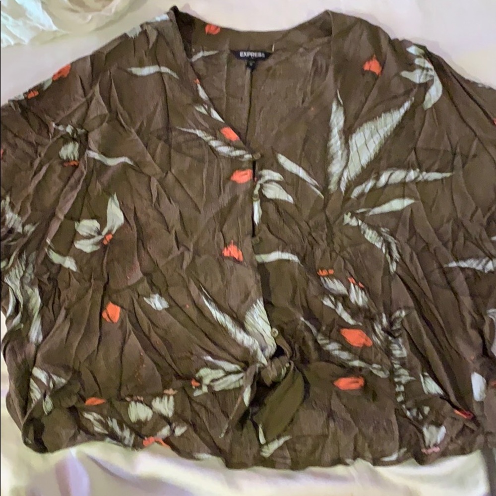 Short sleeve blouse